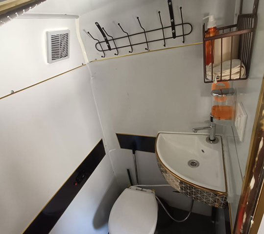 10seater-1