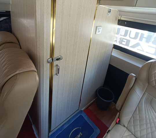 10seater-2